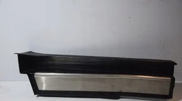 Mercedes-Benz S W140 Rear sill trim cover 1406800335