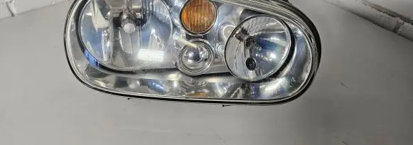 Volkswagen Golf IV Headlight/headlamp 1J1941016B