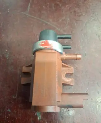 Mercedes-Benz R W251 Turbo solenoid valve 9652570180 15T218 70096803