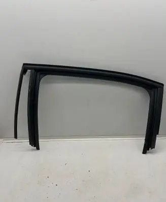Citroen C3 Rubber seal rear door window/glass 9813202180