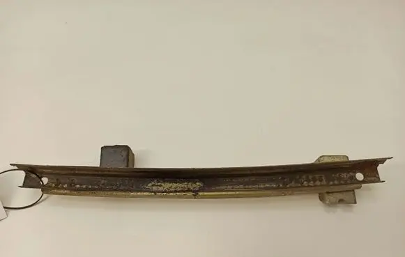 Mercedes-Benz COMPAKT W115 Rear door windshield rail 
