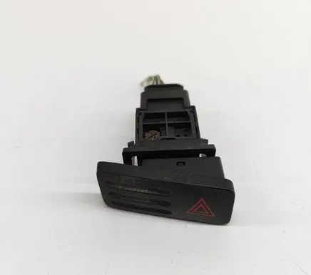 Toyota Land Cruiser (J120) Hazard light switch 8433260270