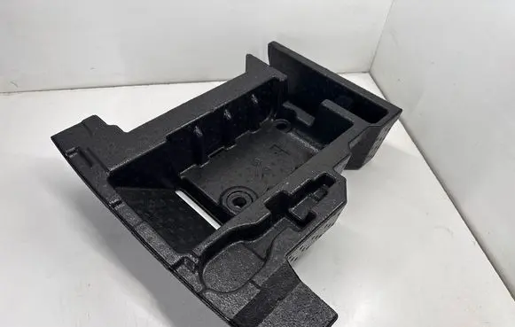 Chevrolet Camaro Tool box 84086509