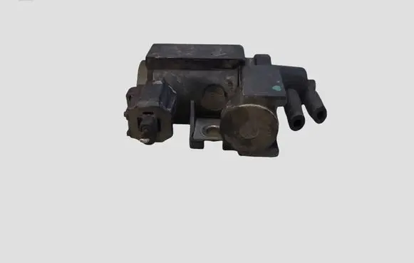 Toyota Avensis T270 Turbo solenoid valve 258190R011 70051308