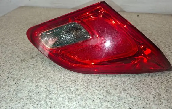 Opel Astra J Tailgate rear/tail lights 216401