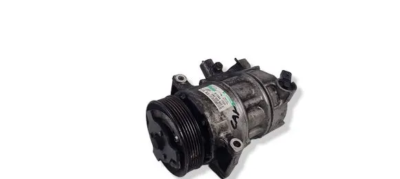 Volkswagen Caddy Air conditioning (A/C) compressor (pump) 5N0820803C