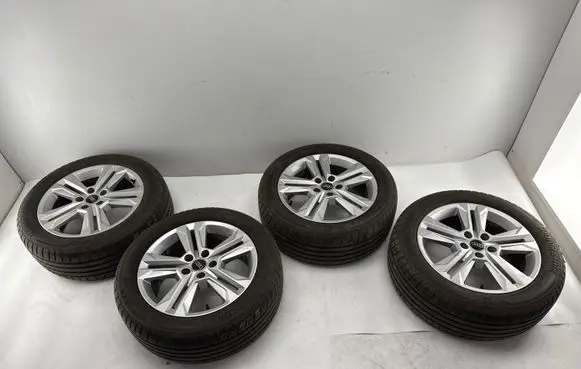 R17 alloy rim
