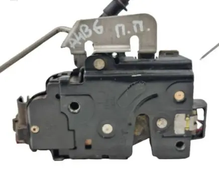 Audi A4 S4 B6 8E 8H Front door lock 8E1837016C