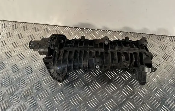BMW X3 F25 Intake manifold 8506410 10213510