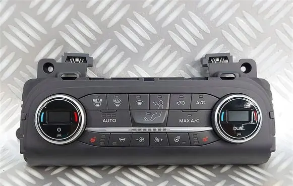 Ford Kuga III Climate control/heater control trim LJ6T18C612HC