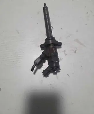 Ford Focus Fuel injector 0445110353