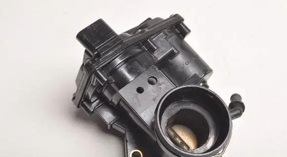 Volvo S90, V90 EGR valve 32240777