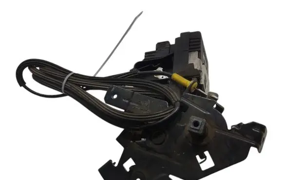 Opel Vivaro Sliding door lock 8200020185