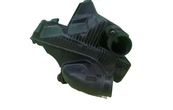 Nissan NV200 Air filter box 