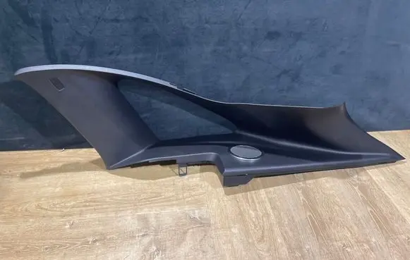 (C) pillar trim