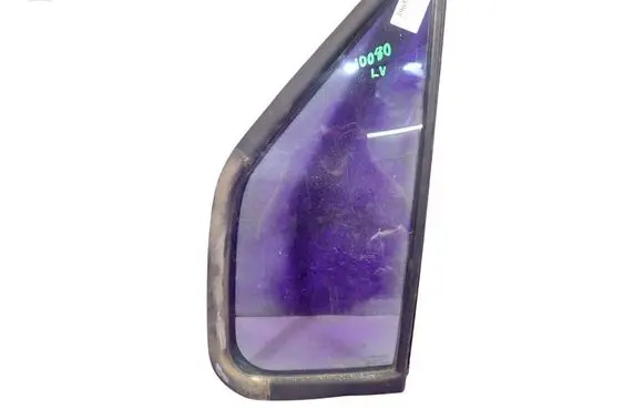 Renault Master II Front door window glass four-door