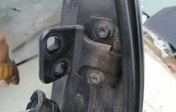 Renault Espace III Rear door lower hinge