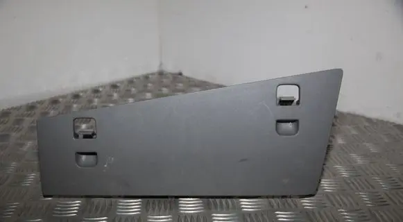 Mercedes-Benz Sprinter W906 Front sill trim cover A9066860307 9066860307
