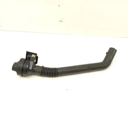 Mercedes-Benz Sprinter W906 Oil fill pipe A6510100169