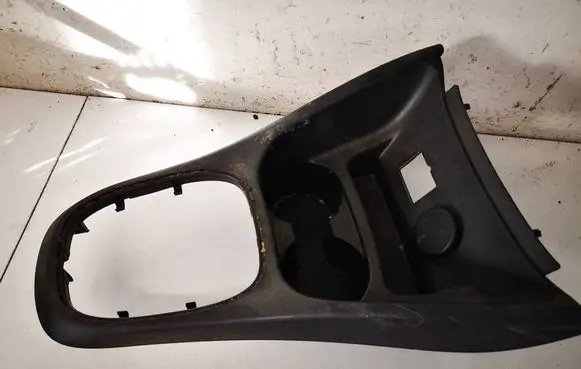 Opel Corsa E Cup holder 13390689