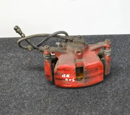 Volkswagen Golf VII Front brake caliper