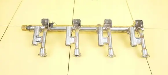 Ford Kuga II Fuel line pipe DS7G9H487EB M8MA