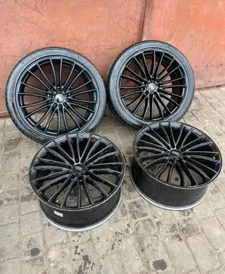 R19 alloy rim