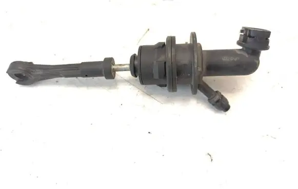Peugeot 406 Clutch master cylinder 