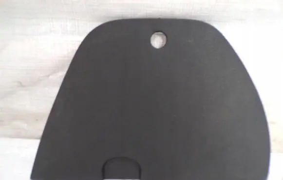 Opel Corsa E Trunk/boot trim cover 13308132