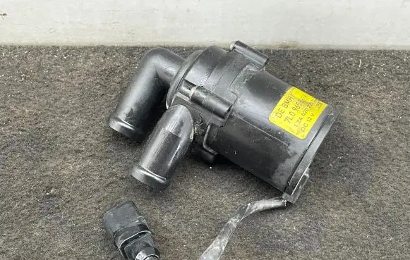 Audi Q7 4L Electric auxiliary coolant/water pump 7L0965561H 12402022502 7L0965561J