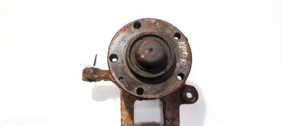 Volkswagen II LT Front wheel hub