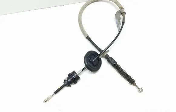 Gear shift cable linkage