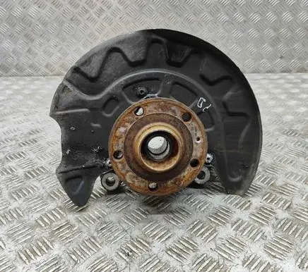 Skoda Octavia Mk3 (5E) Front wheel hub 5Q0407258A