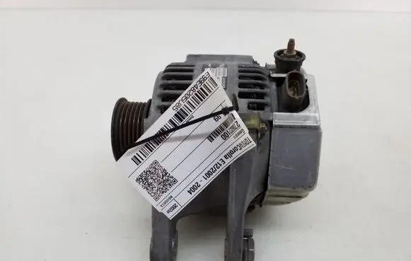 Toyota Corolla E120 E130 Generator/alternator 2706022100