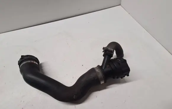 BMW X3 E83 Engine coolant pipe/hose 3401563