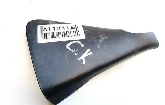 Volkswagen Touareg I Other rear door trim element 7L0839915B
