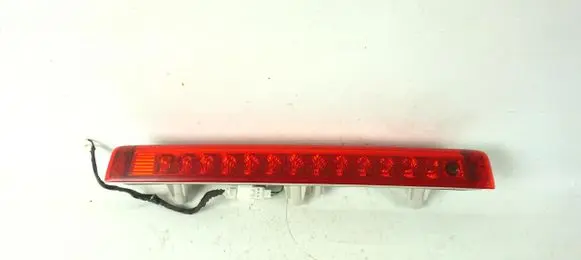 KIA Ceed Third/center stoplight 927011H3