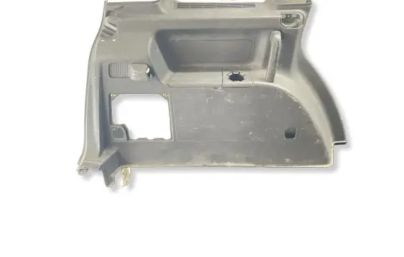 Volkswagen Touran I Trunk/boot lower side trim panel 1T0867035D 1T0868467A