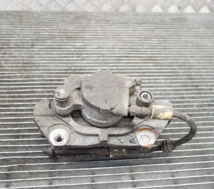 Volvo XC60 Front brake caliper 31423312