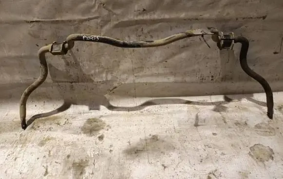 Toyota Yaris Front anti-roll bar/sway bar