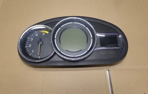 Renault Megane III Speedometer (instrument cluster) A2C83271300