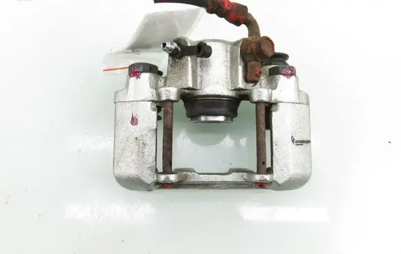 Toyota RAV 4 (XA20) Rear brake caliper 