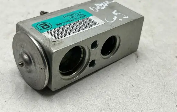 Air conditioning (A/C) expansion valve