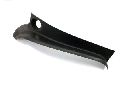 Mini Cooper Countryman F60 Rear/tail light trim molding 7424597