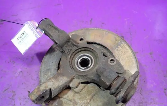 Fiat Albea Front wheel hub spindle knuckle
