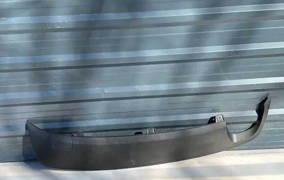 Rear bumper lower part trim