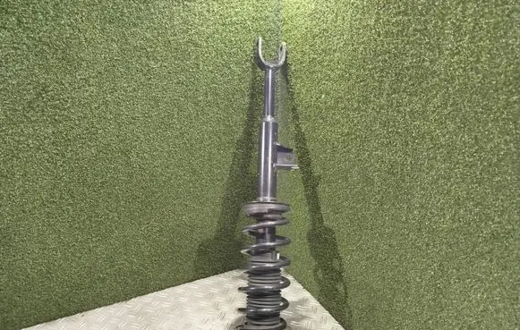 BMW 5 G30 G31 G38 Rear shock absorber with coil spring 14678612 G30V433B 814903014093