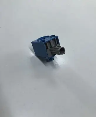 Toyota RAV 4 (XA40) Central locking relay 8974730040 0689004580