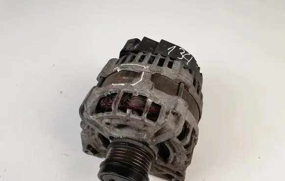 Mercedes-Benz CLA C117 X117 W117 Generator/alternator A0009061903