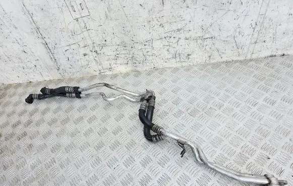 BMW 6 F12 F13 Gearbox oil cooler pipe/hose 7605012 17227605012 7605011